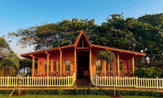 Kandroli Tarf Wankhal Hotel | Villament Resort, Karjat