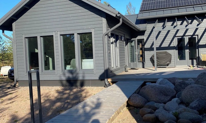Porvoo Villa | VILLAPARADISE nYour mind and soul will rest in the peaceful lake landscape.