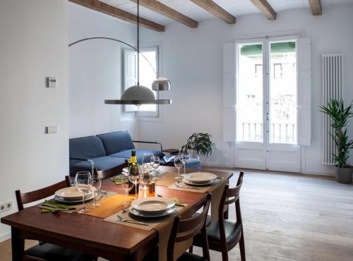 Sant Antoni Apartment | Villaroel · Modern flat in San Antoni