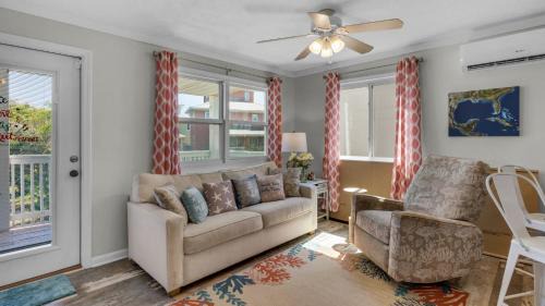 Sunnyside House | Villas Bahama West 106