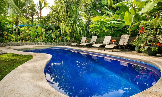 Manuel Antonio Bed & Breakfast | Villas Oasis