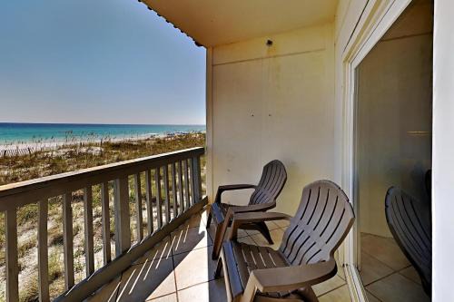 Pensacola Beach Apartment | Villas on the Gulf #N3