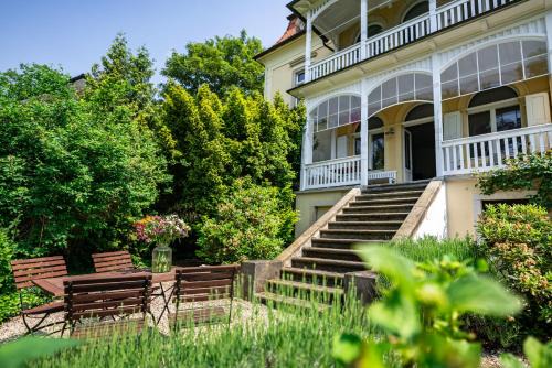 Loschwitz Apartment | Villenwohnung Dresden Loschwitz