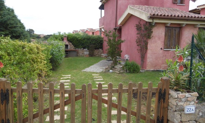 Pittulongu Villa | VILLETTA TO FORMATION WITH GARDEN 300MT FROM THE SEA
