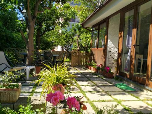 Meta Bed & Breakfast | Villino L'Aranceto Sorrentino
