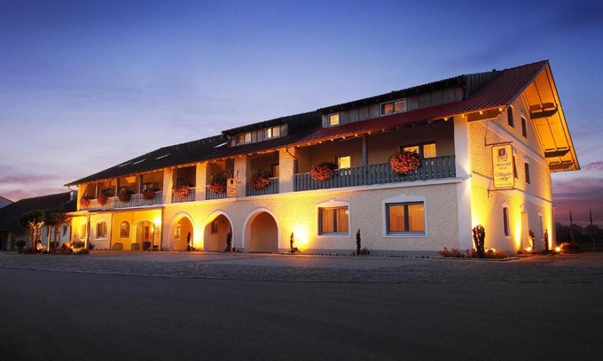 Rottersdorf Hotel | Vilstaler Hof Landgasthof & Hotel