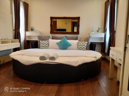 Ciawi Villa | Vimala Hills FARLA Villa - 3BR