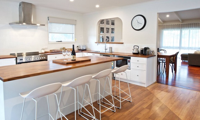 Nuriootpa House | Vineyard Retreat - Cirillo Guest House