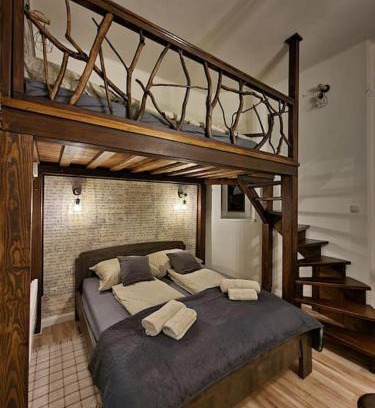 Miskolc Apartment | Vintage Apartman in city center