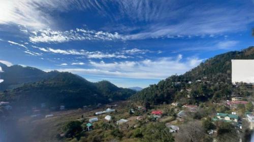 Bhowali Hotel | Vintage Aura Classic