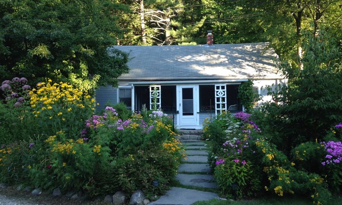 Ogunquit Cottage | Vintage charm combined with modern convenience
