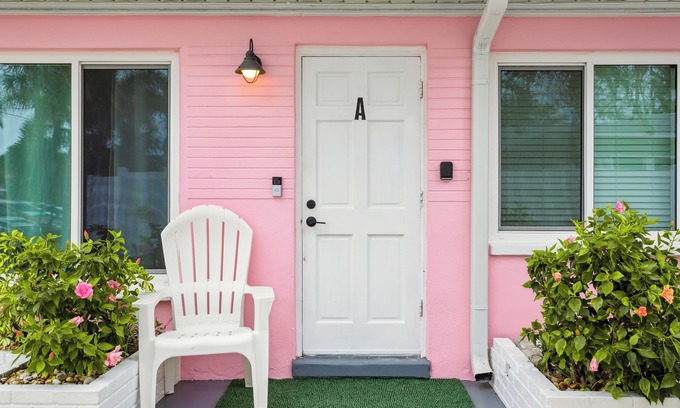 Indian Rocks Beach Villa | Vintage Florida Beach Cottage, one block to the sand of Indian Rocks Beach FL