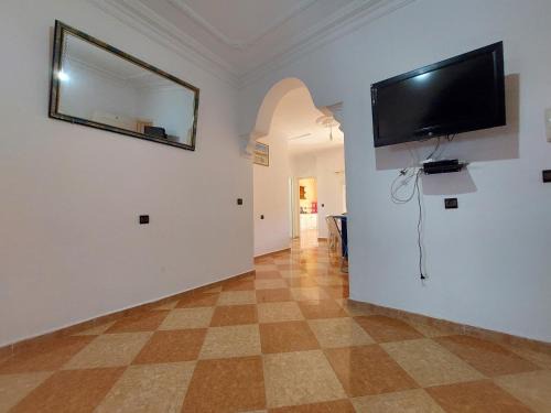 Ksar es Seghir Apartment | Vintage Palace
