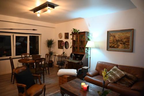 Jacht Apartment | Vintage Soul, Green Vibes, Heart of the City