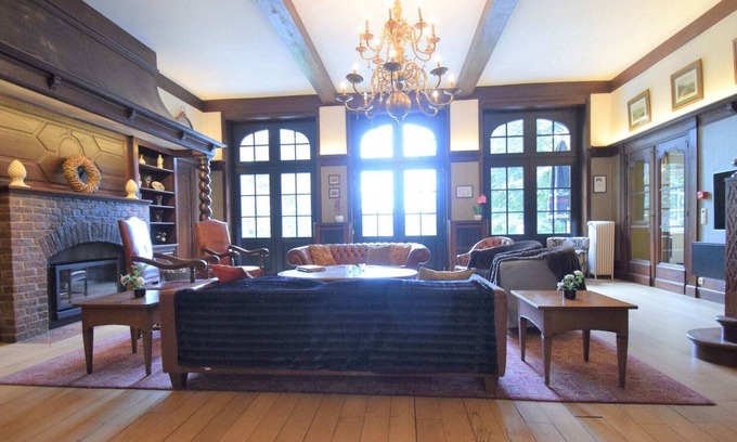 Creppe Villa | Vintage Villa with Jacuzzi and Infrared Sauna in Ardennes