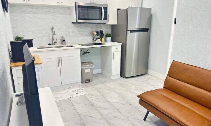 Palma Ceia West House | Virginia Park cottage of South Tampa