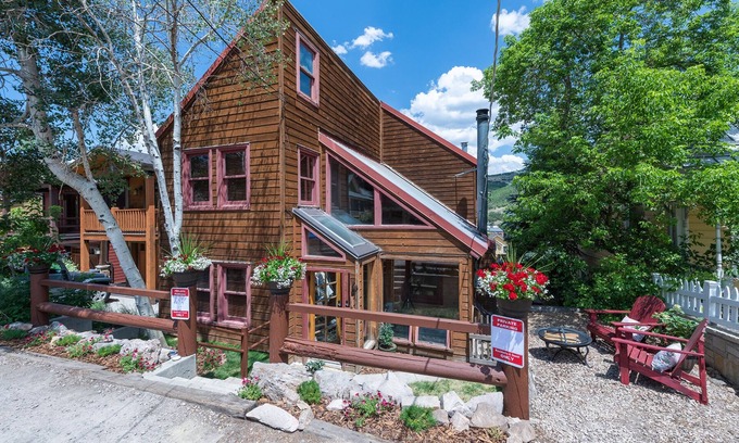 Downtown Park City House | "Virtual" Ski In/Out Old Town Home Short Walk to Lift & Main St 3br+3ba Hot Tub