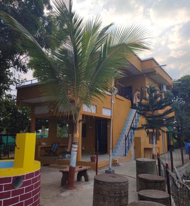Rajpipla Apartment | VISHWVRUND HOME STAy