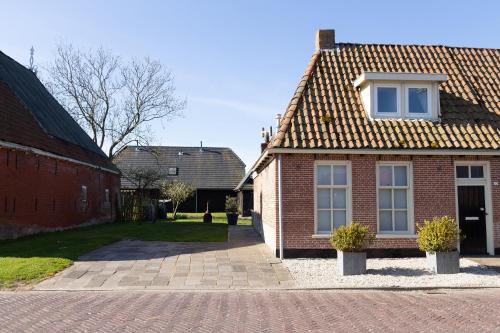Paesens-Moddergat House | Vissershuisje aan de waddenzee