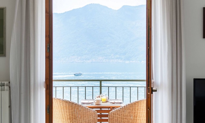 Sala Comacina Apartment | Vista Azzurra - Sala Comacina