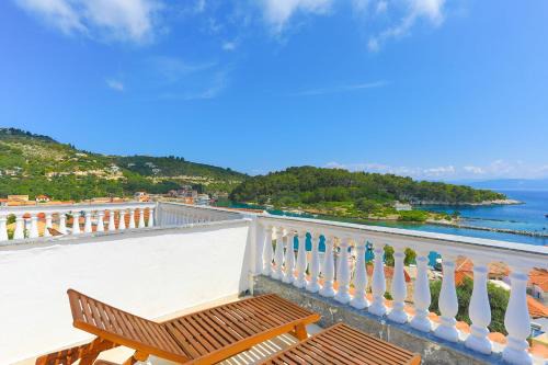 Gaios Apartment | Vista Mare Faros