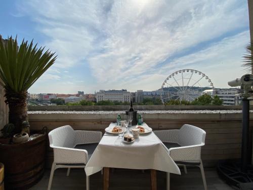 Belvaros - Lipotvaros Apartment | Vista Suites 1-2