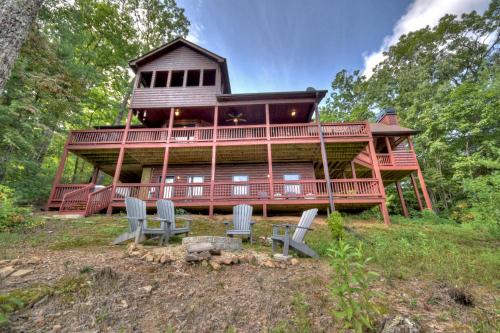 Raccoon Ridge House | Vistas Over Aska - Cuddleup