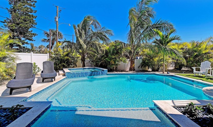 Anna Maria House | Vitamin Sea managed by Beach Retreats FL Anna Maria Island