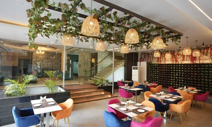 Sector 14 Hotel | VITS Gurugram formerly known as Windsor Heights