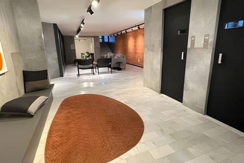 Centro Historico Apartment | Viva Porto Alegre como ela realmente é: com charme, cultura e gastronomia a poucos passos! Hospede-se no Belgrávia1756