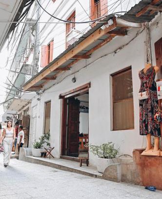 Stone Town Hotel | Vivi Cafe B&B