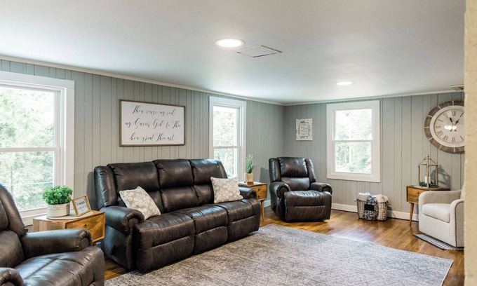 Millersburg House | Vivian's Serenity Guest House
