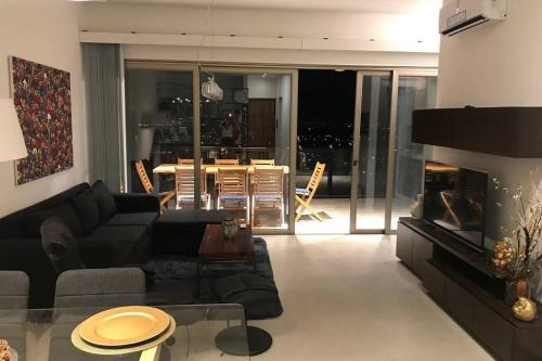 Yerba Buena Apartment | Vivienda con hermosas vistas, al pie del cerro