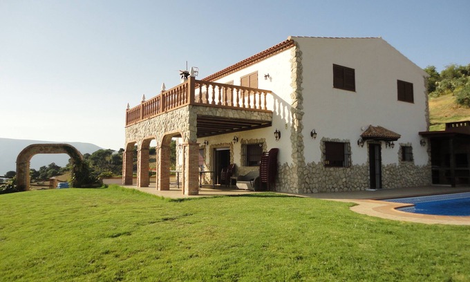 El Gastor Ski Chalet | Vivienda Rural Rancho los Cuñaos