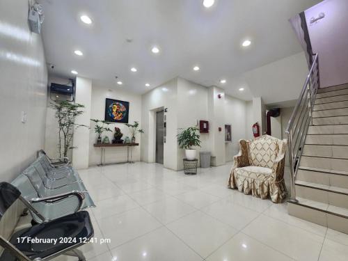 Santa Cruz Apartment | VLCC Building