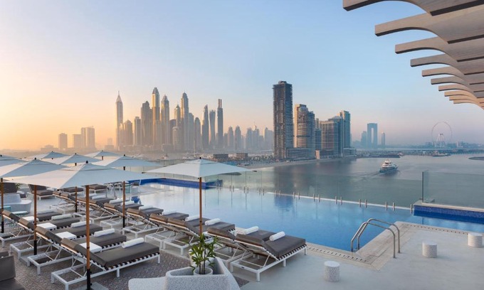 Palm Jumeirah Hotel | voco Dubai The Palm by IHG