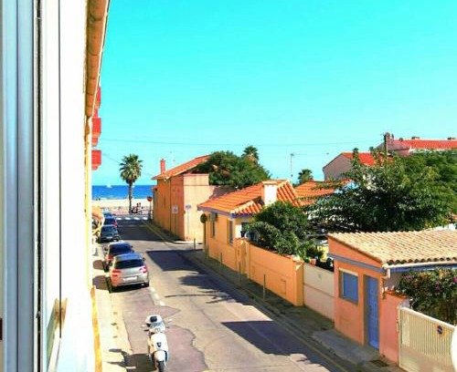 La Jetee Apartment | - Voile -