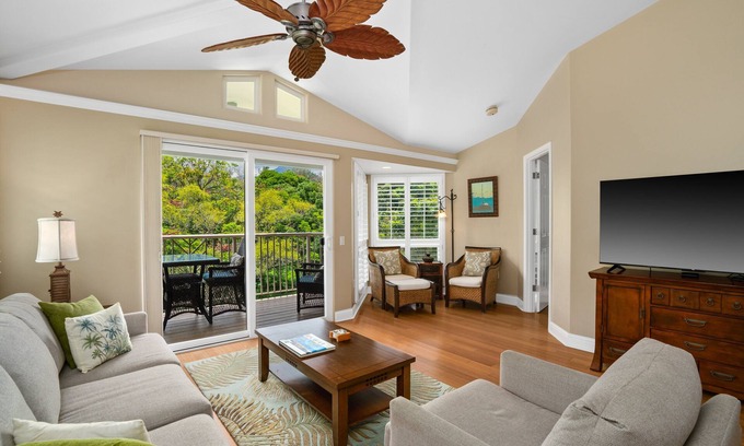 Princeville House | VOK29 Hawaiiana 3br 3ba Villa of Kamalii, AC, Pool