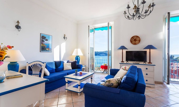 Villefranche-sur-Mer Apartment | VOLTI ON THE BAY AP4386 By Riviera Holiday Homes