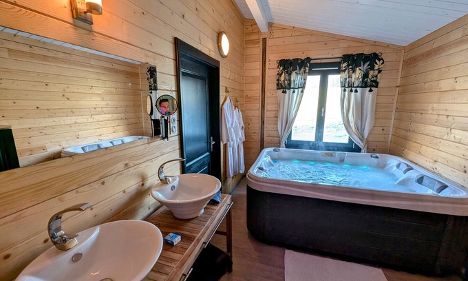 Fougerolles-Saint-Valbert Cottage | Vosges Chalet with Sauna & Spa