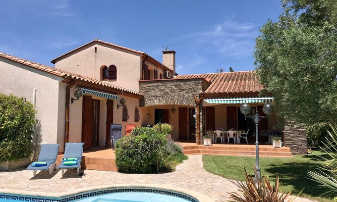 Laroque-des-Alberes Villa | Vrbo Propertyn
