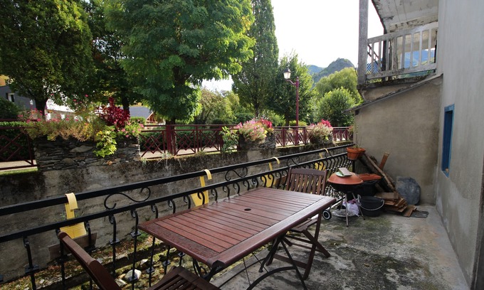 Auzat House | Vrbo Property