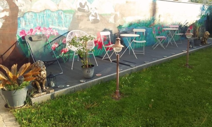 Beaumont-sur-Oise Apartment | Vrbo Property
