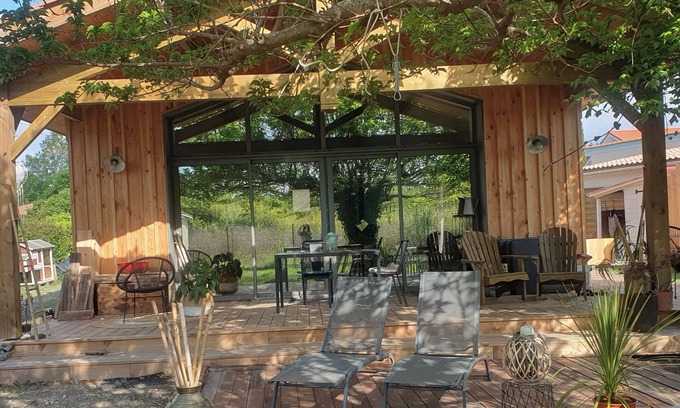 Cadaujac House | Vrbo Property