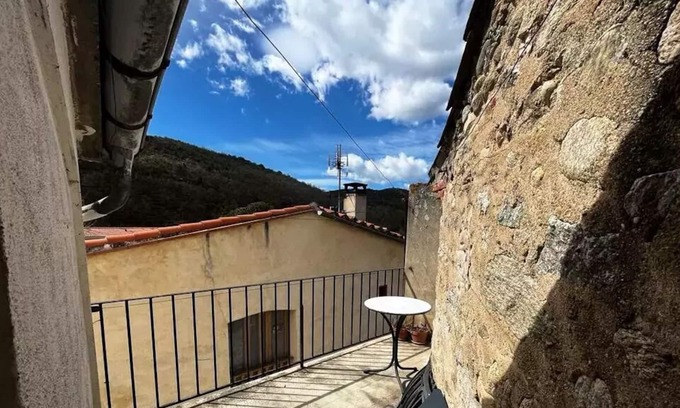 Catllar House | Vrbo Property