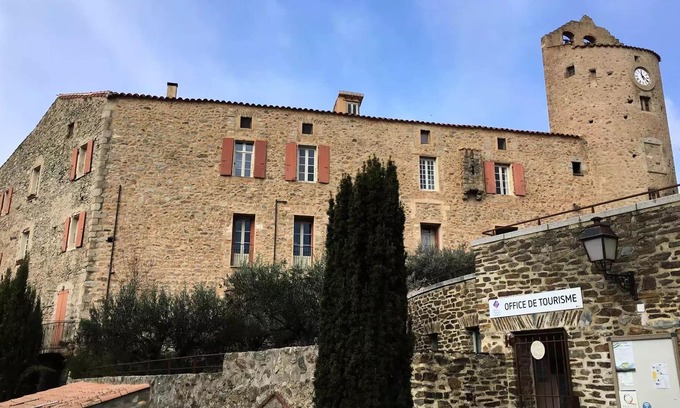 Molitg-les-Bains Apartment | Vrbo Property