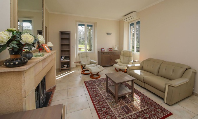 Montans House | Vrbo Property