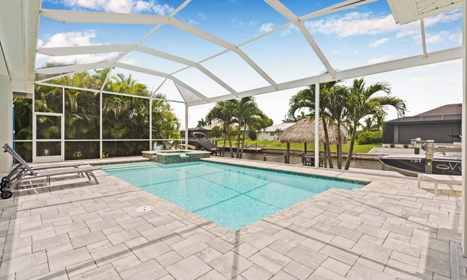 Pelican House | VRCC Villa Nouveau - 4 bedrooms, pool and spa