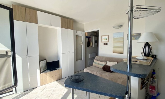 Le Crotoy Apartment | Vue Baie, Charmant Studio Avec vue sur la mer