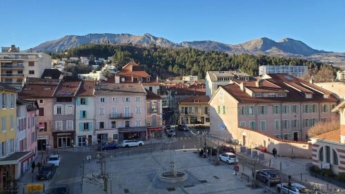 Gap Apartment | Vue imprenable centre ville